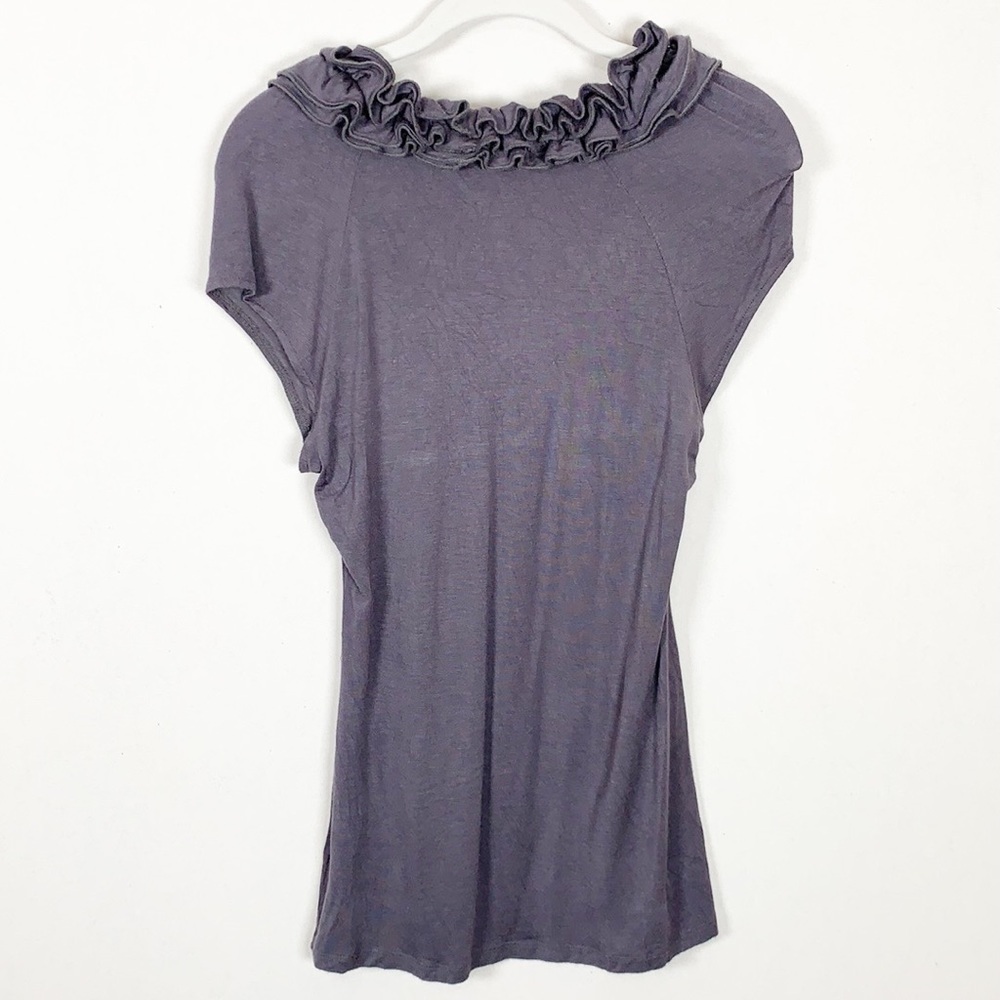 Filtre Ruffle Neck Gray Top - Picture 3 of 7